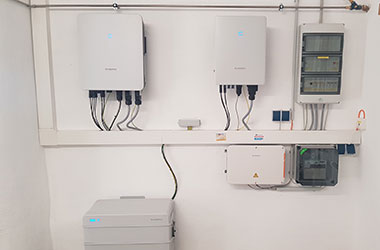 Service Photovoltaik Wechselrichter